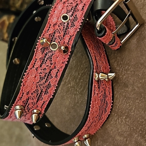 HOT TOPIC Hot Pink Lace Spiked Moto Punk Belt Medium main image 5